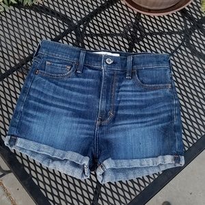 Dark Wash High Waisted Hollister shorts
